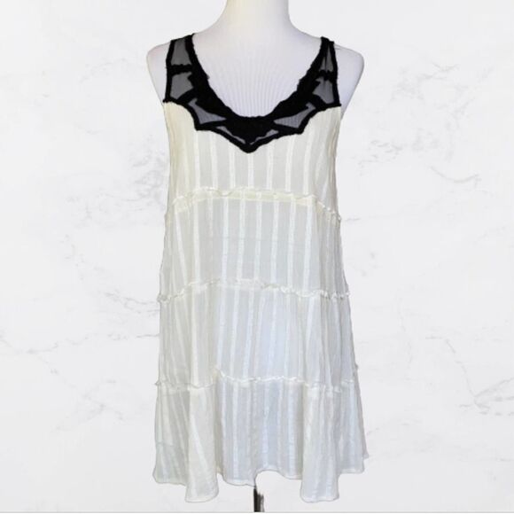 Millenium Tops - Millennium 100% Crinkle Cotton Ruffle & Lace Top